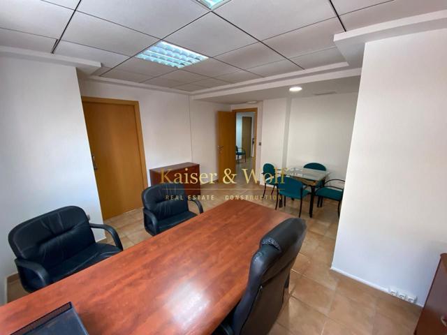 DESPACHO EN ALQUILER CALLE GABRIEL MIRO photo 0