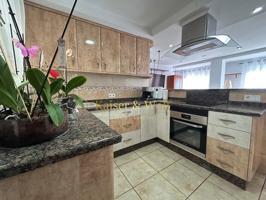 Piso amplio y luminoso en Santa Pola photo 0