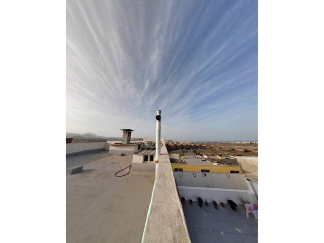 Se vende edificación con locales photo 0