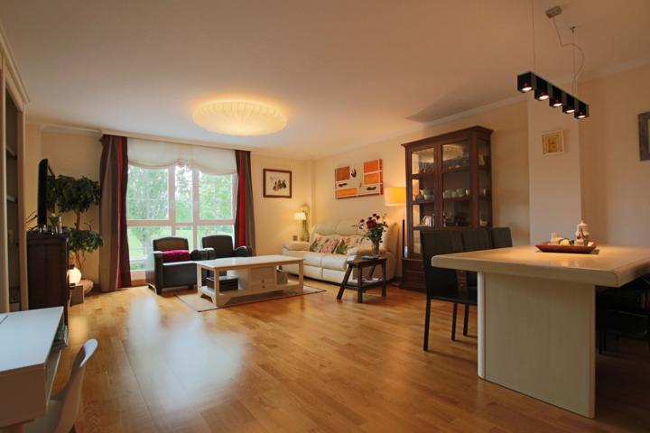 Extraordinaria vivienda en alquiler en Mutilva photo 0
