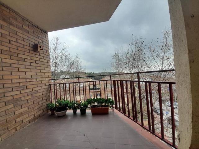Fantastico piso con vistas a despejadas a mar!!! photo 0