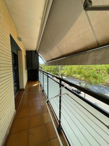 Precioso piso seminuevo, con zona comunitaria con piscina!! photo 0