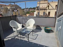 Fantastico piso-triplex muy centrico. photo 0