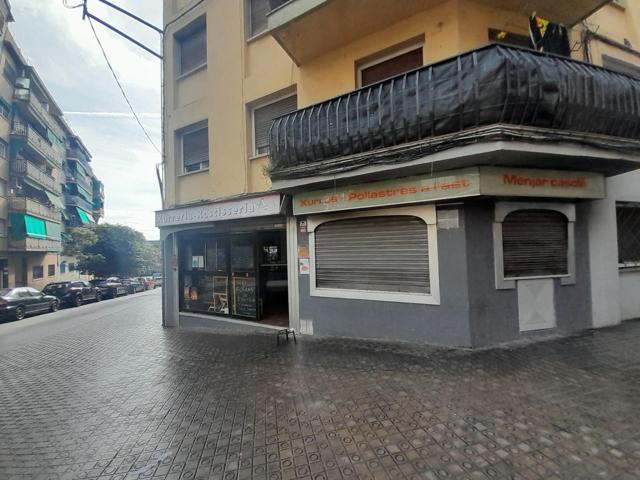 Local comercial esquinero photo 0