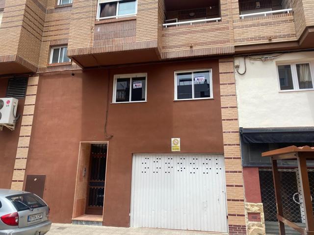 Local en entresuelo en venta. Zona Prado. photo 0