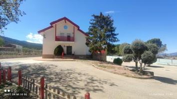 🏡 Exclusiva Casa o Chalet en Venta en Partida La Devesa, 167 – Ibi photo 0