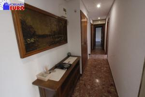 Piso en venta en Tavernes de la Valldigna photo 0
