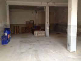 Garajes en Venta en Tavernes de la Valldigna photo 0