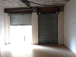 Local comercial de nueva construcción en alquiler con opción a compra photo 0