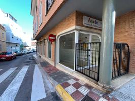 Local Comercial en alquiler en Tavernes de la Valldigna photo 0