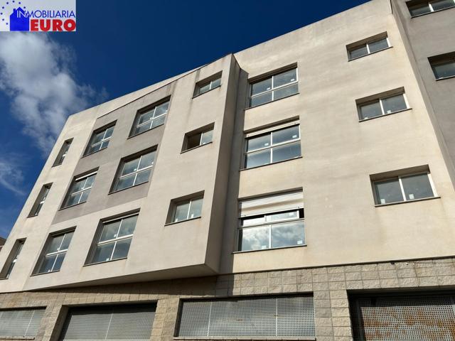 EN BENIFAIO EDIFICIO EN OBRA CERCA VALENCIA EN BUEN ESTADO. NO COBRAMOS COMISIÓN DE INTERMEDIACIÓN AL COMPRADOR OBRA PARADA photo 0