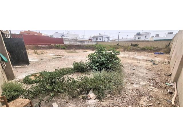 Parcela urbana en Chipiona photo 0