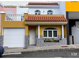 Casa en venta en Núcleo photo 0