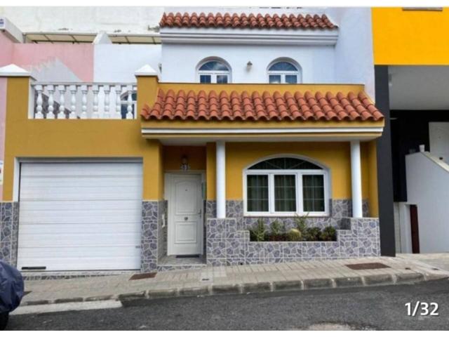 Casa en venta en Núcleo photo 0