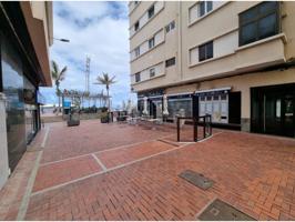 Apartamento en alquiler en Puerto Canteras photo 0