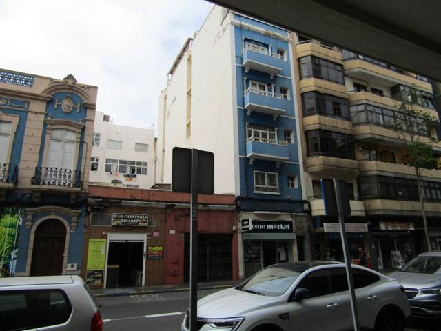 Piso en venta en Puerto Canteras photo 0