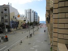 Piso en venta en Puerto Canteras photo 0
