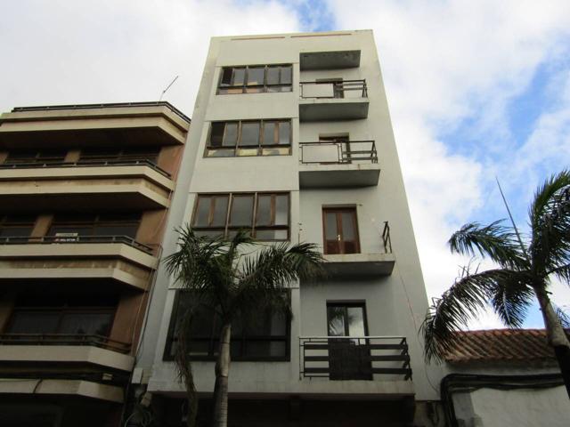 Piso en venta en Centro photo 0
