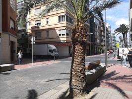 Piso en venta en Puerto Canteras photo 0