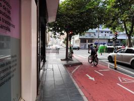 Local en venta en Puerto Canteras(35010) photo 0
