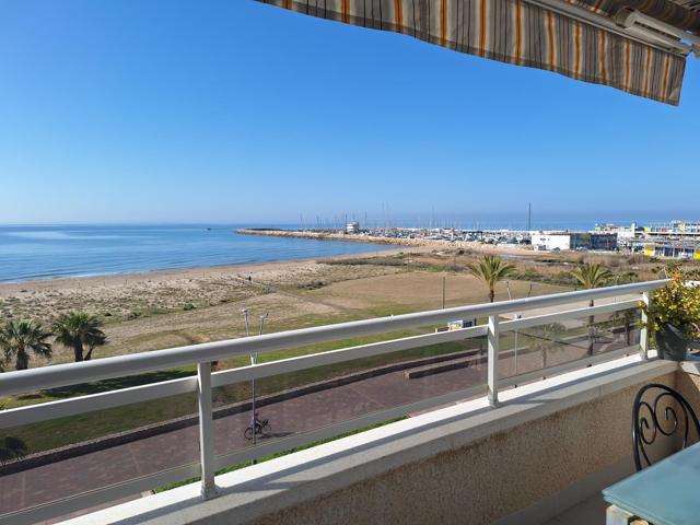 🌊 ¡Vivir en primera línea de mar ahora es posible! photo 0