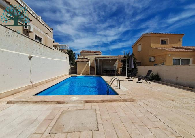 VIVIENDA INDEPENDIENTE CON PISCINA EN ALAMILLO photo 0