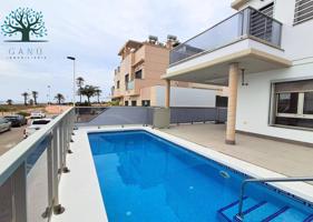 EXCLUSIVO CHALET EN MAR DE PLATA photo 0
