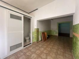 BAJO EN BARRIO PERAL photo 0