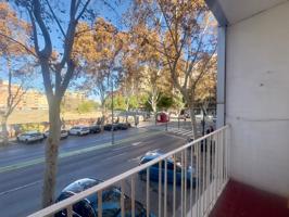 ESTUPENDO PISO PARA REFORMAR EN REINA VICTORIA!!!!! photo 0