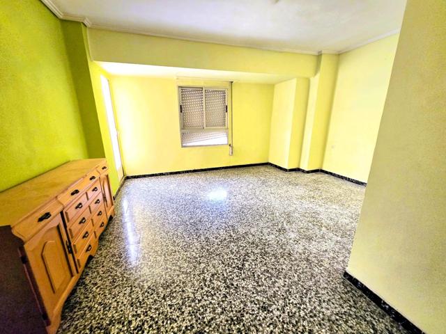 FANTÁSTICO PISO DE 4 DORMITORIOS JUNTO AL PARC CENTRAL... photo 0