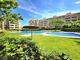VIVIENDA DE ENSUEÑO CON JARDÍN Y PISCINA COMUNITARIA... photo 0