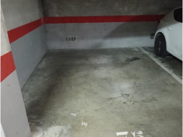 Parking Subterráneo En venta en La Teixonera, Barcelona photo 0