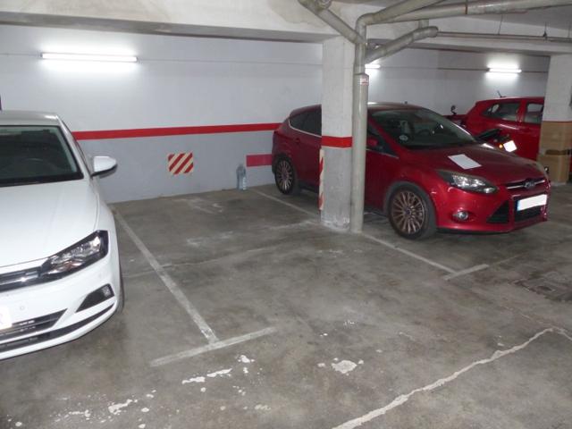 Parking Subterráneo En venta en La Font D'En Fargues, Barcelona photo 0