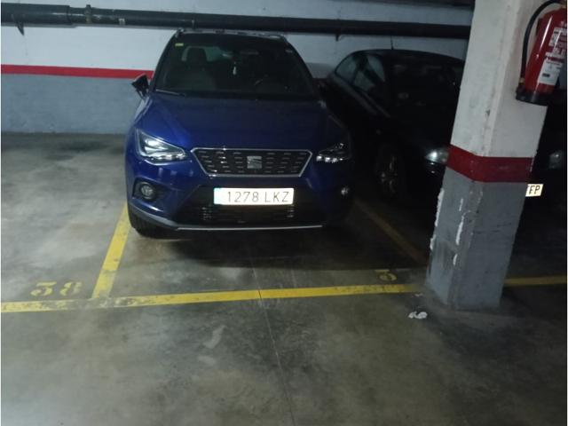 Parking Subterráneo En venta en El Carmel, Barcelona photo 0