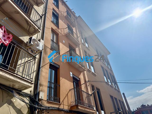 Casa En venta en Manresa photo 0