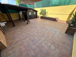 Exclusiva planta baixa amb gran terrassa a Santa Agnès de Malanyanes (La Roca del Vallès) photo 0