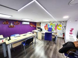 Se alquila moderna oficina reformada en Zona Altamira photo 0