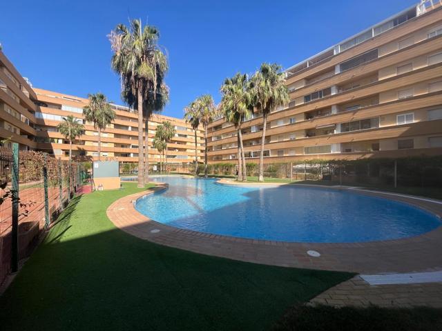 Se vende piso de 3 dormitorios en zona Las Salinas de Roquetas de Mar photo 0