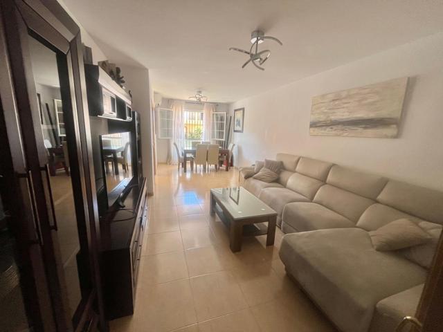 Se vende triplex adosado en zona Sur de Aguadulce photo 0