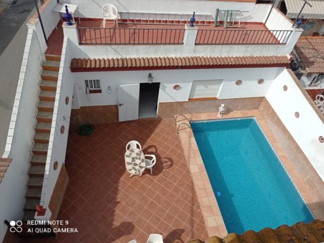 Casa En venta en Gines photo 0