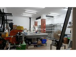 LOCAL EN VENTA EN SANT JOSEP ZONA LA FARGA photo 0