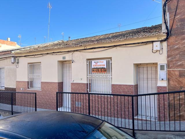 Villa En venta en Rojales photo 0