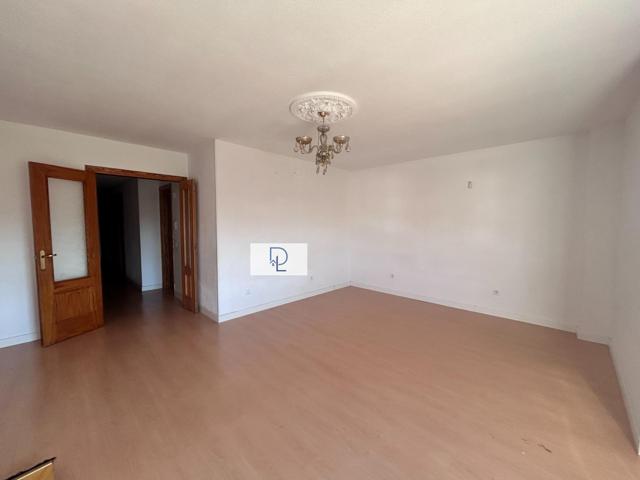 A LA VENTA VIVIENDA DE 3 DORMITORIOS EN CABANILLAS DEL CAMPO photo 0