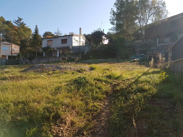 Venta de parcela la Urbanización el Serrat en Castellnou de Bages photo 0