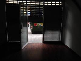 Local comercial en alquiler photo 0