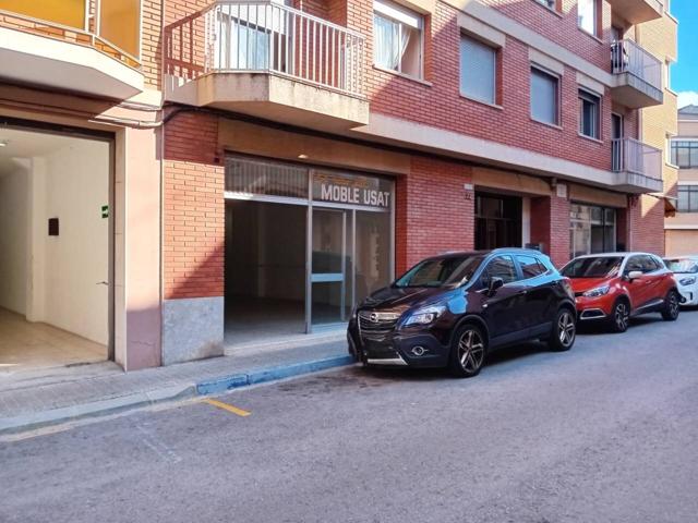 Alquiler de local comercial en Manresa photo 0