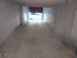 Alquiler de local comercial en Ctra. Santpedor de Manresa photo 0