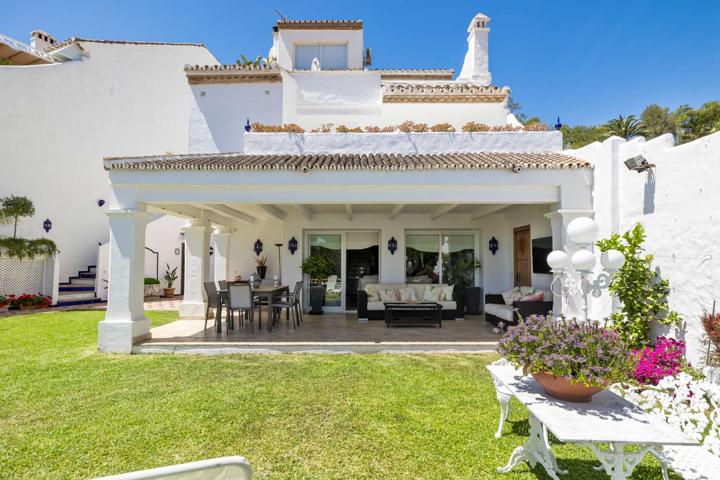 Casa En venta en Marbella photo 0