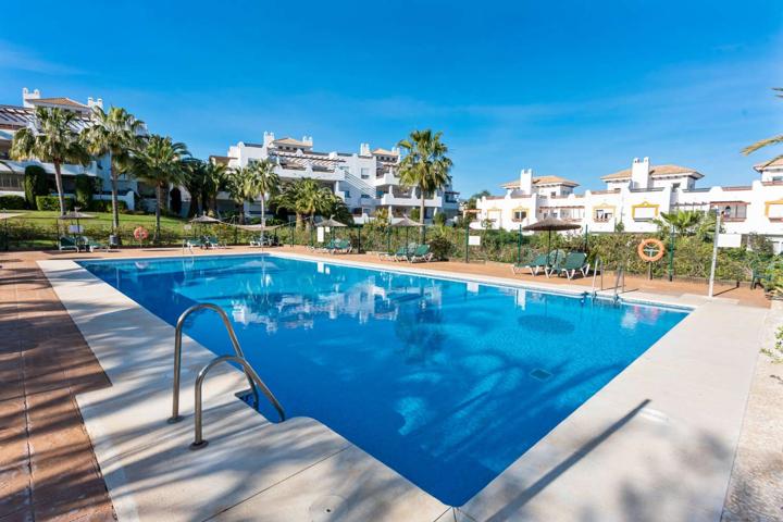 Piso En venta en Estepona photo 0