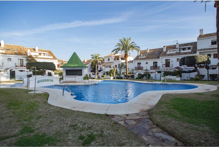 Casa En venta en Marbella photo 0